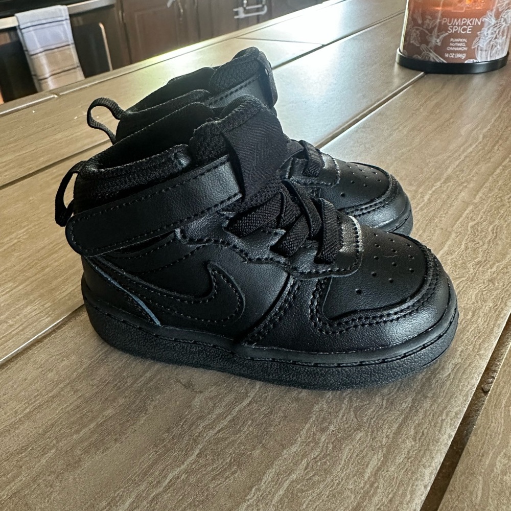 Black Nike Air Forces- Hightop, Size 4.5, Never Worn